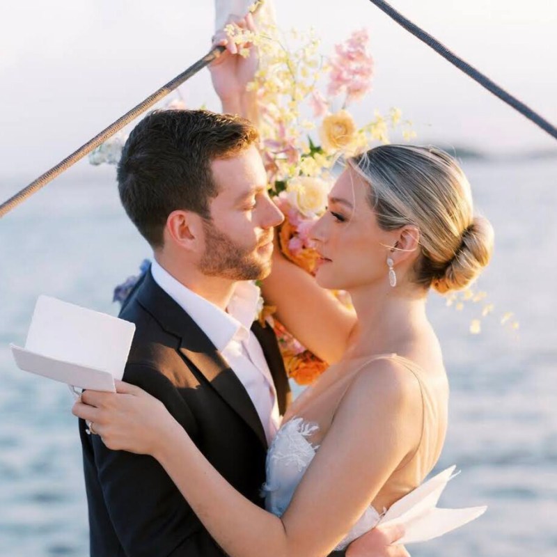 man and woman kissing on boat rides NYC romantic