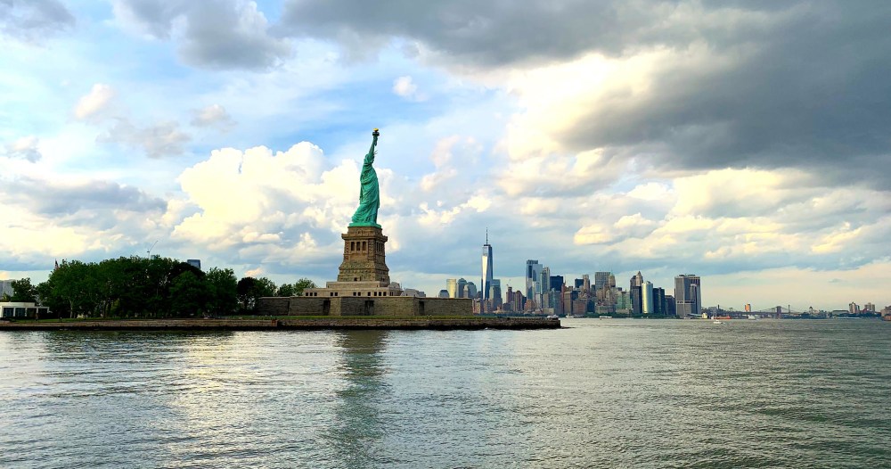 Statue of Liberty and NYC skyline during a private sailboat charter of the NY Harbor